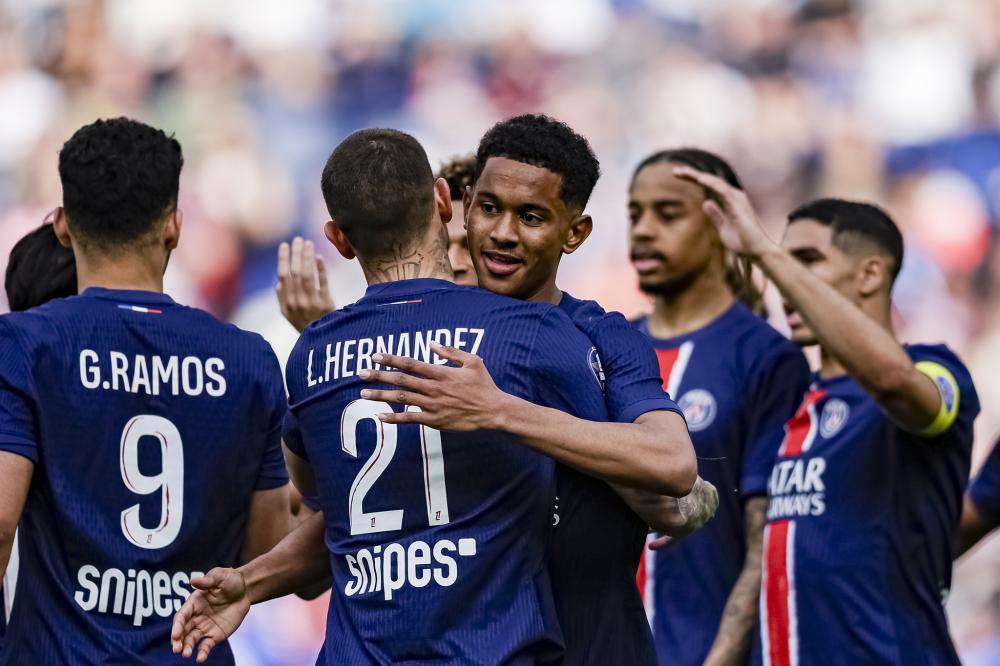 得更加紧张 得更加紧张